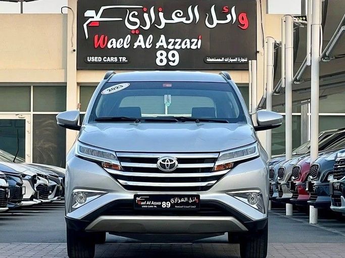 Used Toyota Rush II, 1.5 l, 2023 in Sharjah by Wael Al Azzazi Used Cars, Silver color. GCC Specs | AUTO.AE