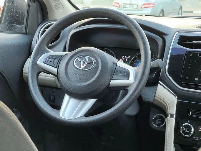 Used Toyota Rush II, 1.5 l, 2023 in Sharjah by Wael Al Azzazi Used Cars, Silver color. GCC Specs | AUTO.AE