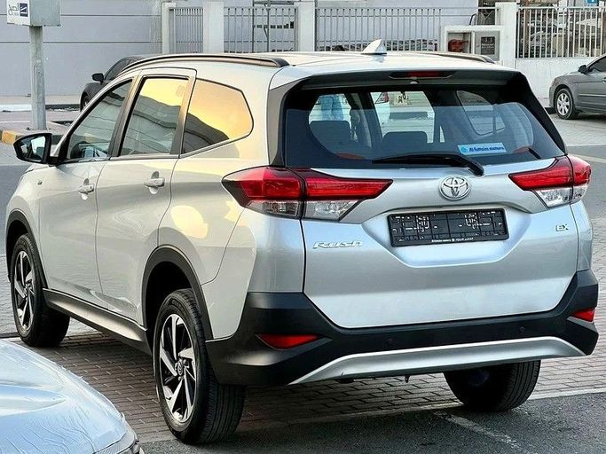 Used Toyota Rush II, 1.5 l, 2023 in Sharjah by Wael Al Azzazi Used Cars, Silver color. GCC Specs | AUTO.AE