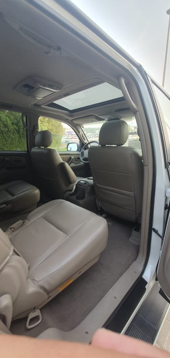 Новый Toyota Sequoia I Рестайлинг, 4.7 л, 2006 в Шардже от Ishtar Used Cars Белый цвет. Other | AUTO.AE