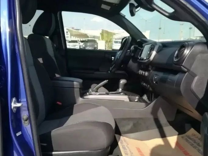 Used Toyota Tacoma III, 3.5 l, 2022 in Sharjah by Alfaris Used Cars, Blue color. Other | AUTO.AE