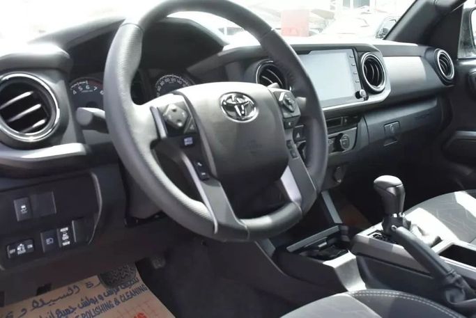Used Toyota Tacoma III, 3.5 l, 2021 in Sharjah by Alfaris Used Cars, Grey color. Other | AUTO.AE