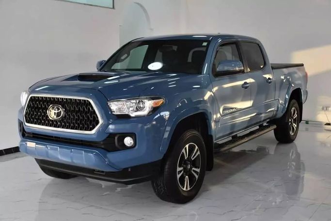Подержанный Toyota Tacoma III, 3.5 л, 2019 в Шардже от Alfaris Used Cars Голубой цвет. Other | AUTO.AE