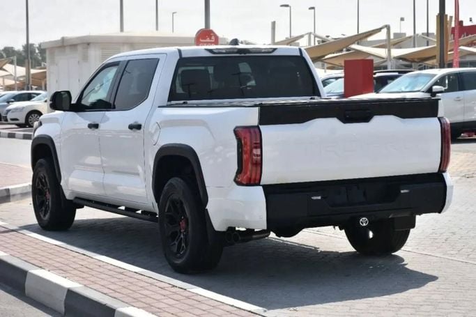 Used Toyota Tundra III, 3.4 l, 2023 in Sharjah by Alfaris Used Cars, White color. Other | AUTO.AE