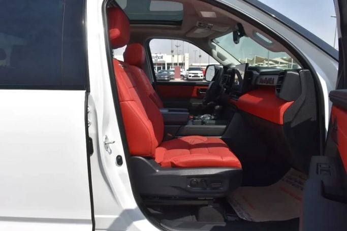 Used Toyota Tundra III, 3.4 l, 2023 in Sharjah by Alfaris Used Cars, White color. Other | AUTO.AE