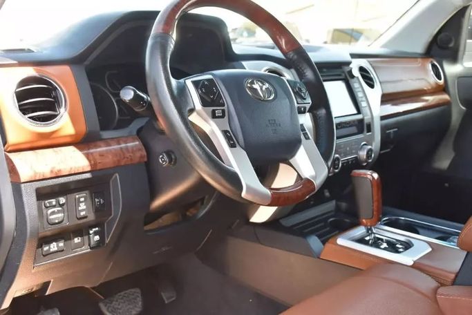 Used Toyota Tundra II Facelift, 5.7 l, 2019 in Sharjah by Alfaris Used Cars, Black color. Other | AUTO.AE