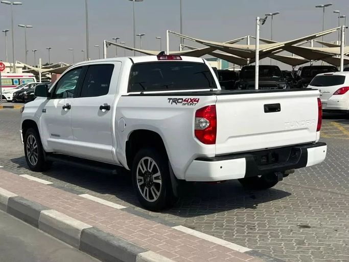 Used Toyota Tundra III, 3.4 l, 2021 in Sharjah by Alfaris Used Cars, White color. Other | AUTO.AE