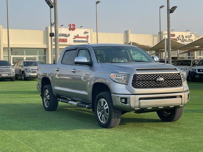 Used Toyota Tundra II Facelift, 5.7 l, 2020 in Sharjah by Badar Used Cars, Silver color.  | AUTO.AE