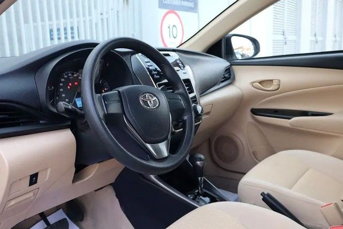 Used Toyota Yaris XP150 Facelift, 1.5 l, 2022 in Sharjah by Al Rukin Al Saudi, White color. GCC Specs | AUTO.AE