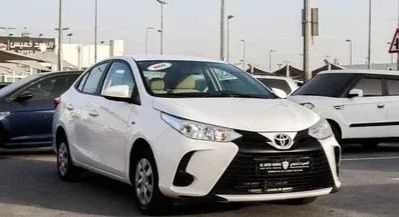 مستعملة Toyota Yaris فيس ليفت XP150 XP150, 1.5 l, 2022 في في الإمارات, الشارقة من Al Sayed Khamis Used Cars، اللون أبيض. مواصفات الخليج | AUTO.AE | إعلان #275203