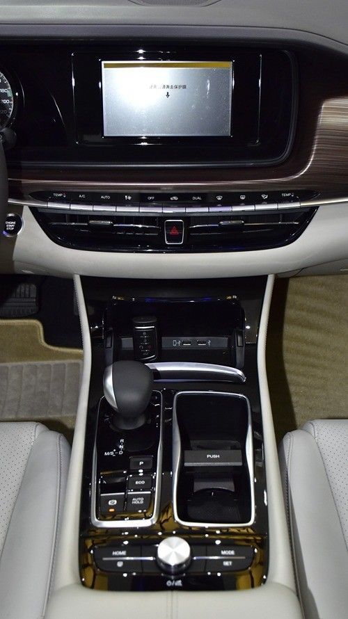 Used Trumpchi GA6, 1.5 l, 2022 in Sharjah by Honey Gidosha Used Cars Tr., Red color.  | AUTO.AE