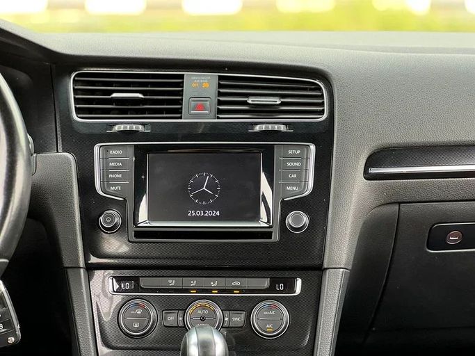 Подержанный Volkswagen Golf GTI GTI Clubsport VII, 2.0 л, 2015 в Шардже от Al Ahd Used Cars Черный цвет. GCC | AUTO.AE