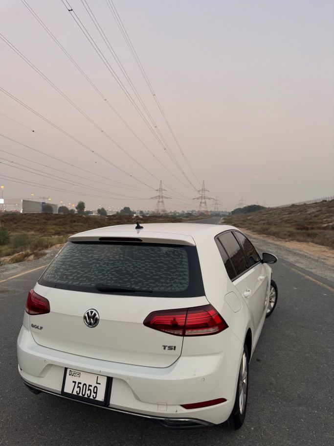 Подержанный Volkswagen Golf VII (5G) Рестайлинг, 1.4 л, 2018 в ОАЭ, Шарджа от Hatta Used Cars Белый цвет. GCC | AUTO.AE | Объявление #296174 — фото 13 из 21