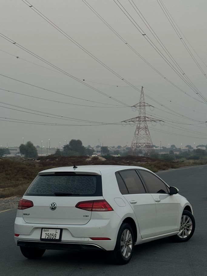 Подержанный Volkswagen Golf VII (5G) Рестайлинг, 1.4 л, 2018 в ОАЭ, Шарджа от Hatta Used Cars Белый цвет. GCC | AUTO.AE | Объявление #296174 — фото 19 из 21