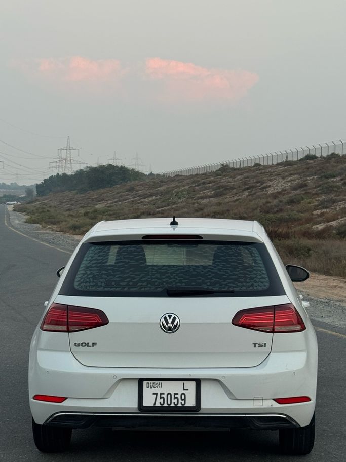 Подержанный Volkswagen Golf VII (5G) Рестайлинг, 1.4 л, 2018 в ОАЭ, Шарджа от Hatta Used Cars Белый цвет. GCC | AUTO.AE | Объявление #296174 — фото 21 из 21