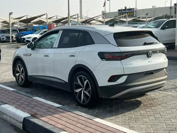 Новый Volkswagen ID.4, 2022 в Шардже от Alfaris Used Cars Белый цвет. Other | AUTO.AE
