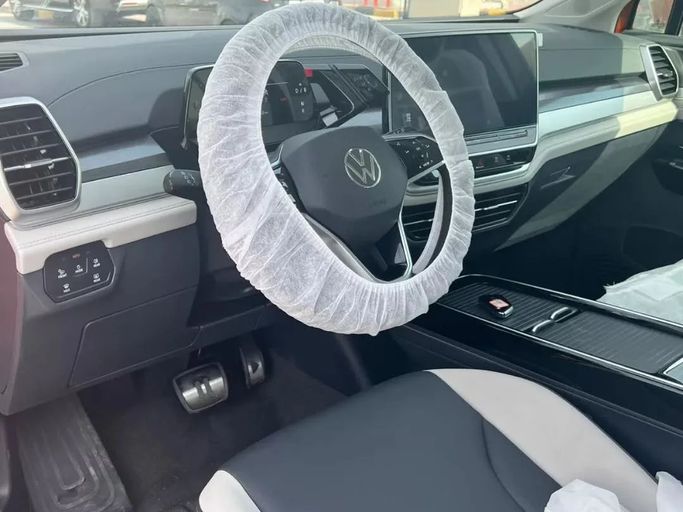 Новый Volkswagen ID.6, 2022 в Шардже от Alfaris Used Cars Оранжевый цвет. Other | AUTO.AE