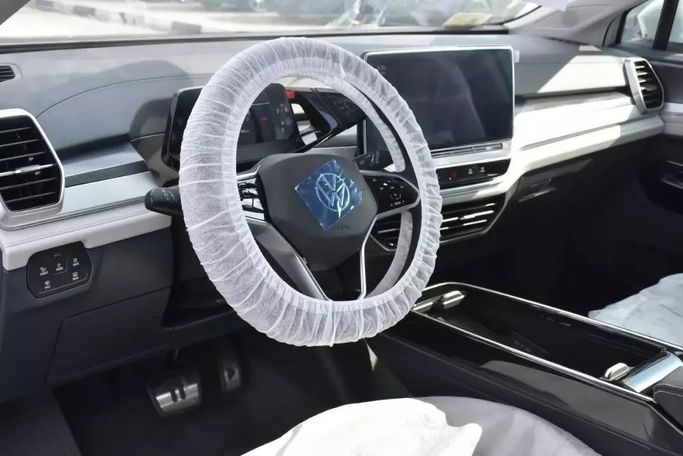 New Volkswagen ID.6, 2022 in Sharjah by Alfaris Used Cars, White color. Other | AUTO.AE