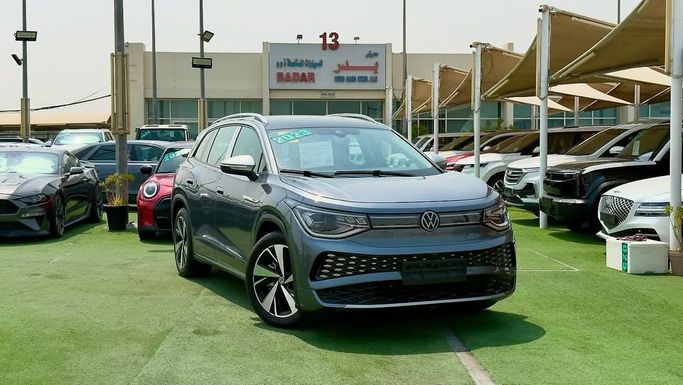 New Volkswagen ID.6, 2023 in Sharjah by Badar Used Cars, Grey color.  | AUTO.AE