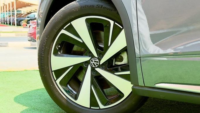 New Volkswagen ID.6, 2023 in Sharjah by Badar Used Cars, Grey color.  | AUTO.AE