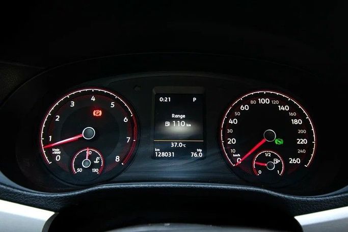 Подержанный Volkswagen Passat B8, 1.4 л, 2020 в Шардже от First Choice Cars Черный цвет. GCC | AUTO.AE