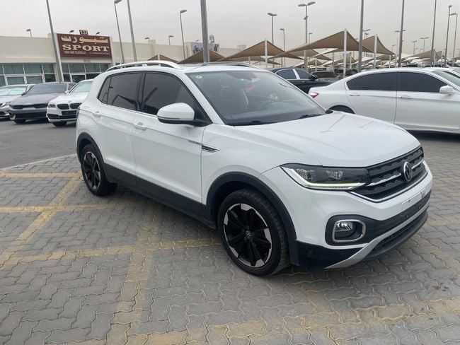 مستعملة Volkswagen Tacqua, 1.5 l, 2023 في في الإمارات, الشارقة من Sport Used Cars، اللون أبيض. المواصفات الصينية | AUTO.AE | إعلان #281357