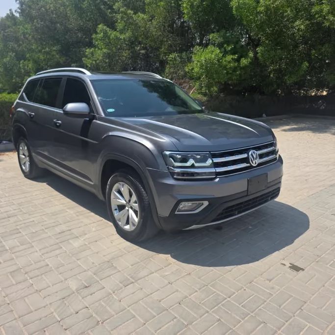 Used ⁦Volkswagen Teramont I, 3.6 l, 2019⁩ in UAE, Sharjah by AL HAMOOR AL THAHABI, Grey color. GCC Specs | AUTO.AE | Listing #290922