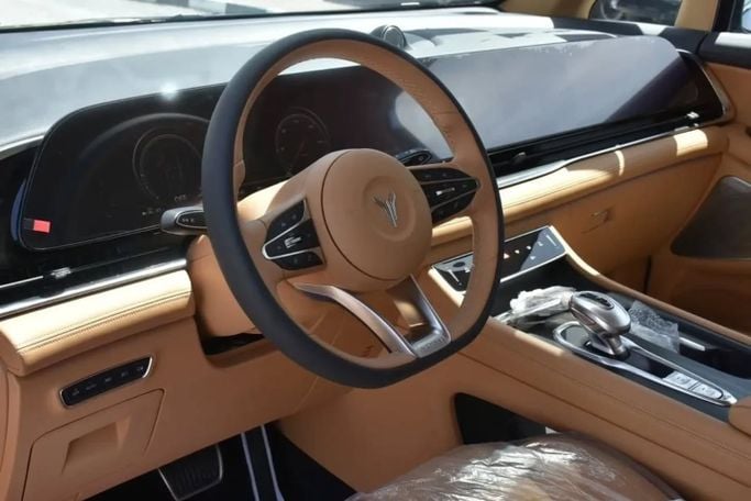 Новый Voyah Dream I, 1.5 л, 2023 в Шардже от Alfaris Used Cars Черный цвет. Other | AUTO.AE