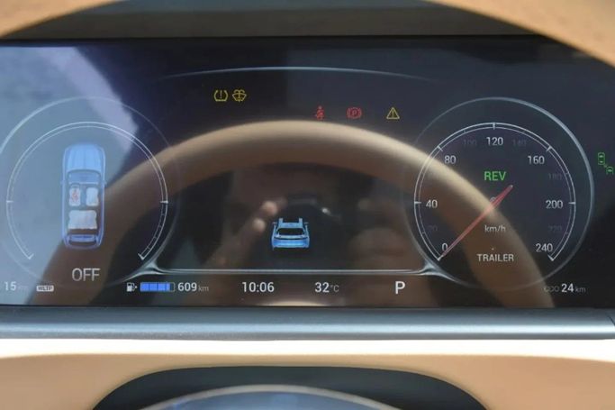 Новый Voyah Free I, 1.5 л, 2022 в Шардже от Alfaris Used Cars Голубой цвет. Other | AUTO.AE