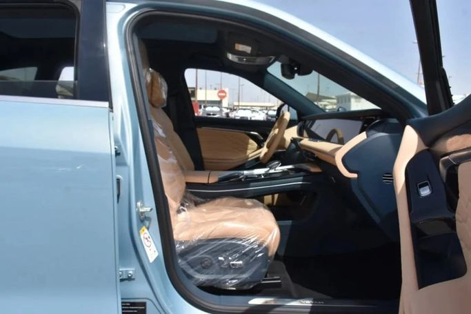 Новый Voyah Free I, 1.5 л, 2022 в Шардже от Alfaris Used Cars Голубой цвет. Other | AUTO.AE