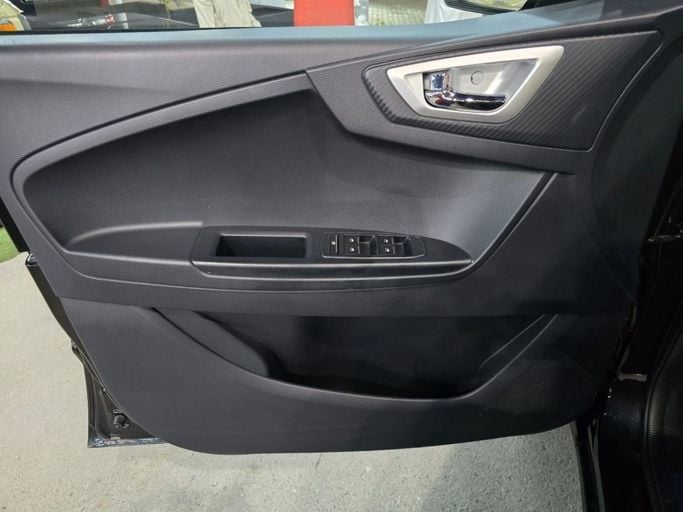 Used ZX Terralord, 2.5 l, 2023 in Sharjah by Rebou Najd Used Cars, Black color. Chinese Specs | AUTO.AE