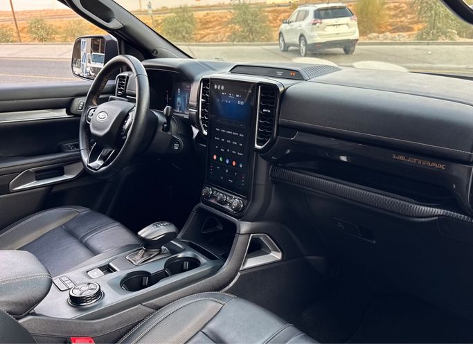 مستعملة Ford Ranger T6.2، 2.3 لتر، 2023 في الإمارات، أم القيوين من MAK MOTORS، اللون رمادي. مواصفات الخليج | AUTO.AE | إعلان #295666 — صورة 15 من 24