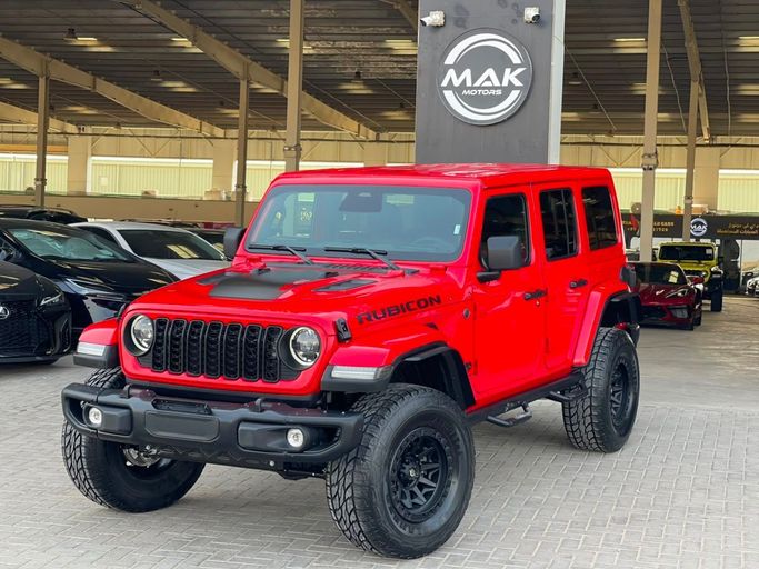 مستعملة Jeep Wrangler عملية فيس ليفت IV (JL), 2.0 l, 2026 في في أم القيوين من MAK MOTORS، اللون أحمر. المواصفات الأمريكية | AUTO.AE | إعلان #261142