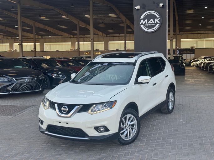 مستعملة Nissan Rogue ثانياً, 2.5 l, 2015 في في الإمارات, أم القيوين من MAK MOTORS، اللون أبيض. المواصفات الأمريكية | AUTO.AE | إعلان #274590