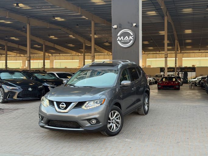 مستعملة Nissan Rogue ثانياً, 2.5 l, 2014 في في الإمارات, أم القيوين من MAK MOTORS، اللون رمادي. المواصفات الأمريكية | AUTO.AE | إعلان #276453