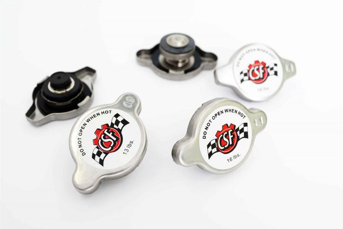 CSF-8044, CSF Radiator Filler Necks with Pressure Caps 8044 в ОАЭ, Дубай. Состояние - новое. Цена 670 AED. Фото, контакты продавца | AUTO.AE