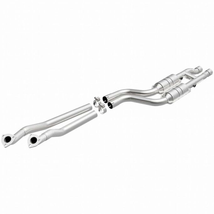 24022, MAGNAFLOW 24022 Catalytic Converter Direct-Fit HM Grade for BMW 528i 1997-1998 in UAE, Dubai. Condition - new. Price ⁦5,800 AED⁩. Photo, seller contacts | AUTO.AE