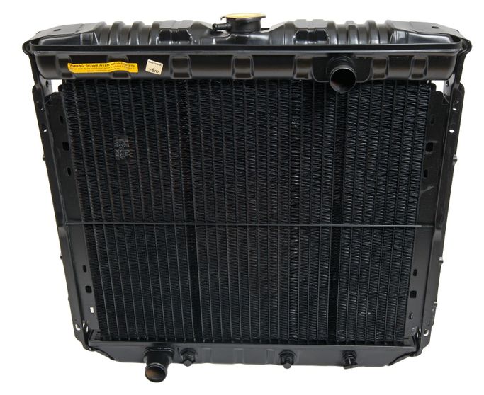 SUM-382080, Summit Racing™ Classic OEM Radiators for 1971-1973 COMET, 1970-1973 MAVERICK, 1967-1970 MUSTANG - SUM-382080 في الإمارات العربية المتحدة, دبي. Condition - new. Price ⁦1,390 AED⁩. Photo, seller contacts | AUTO.AE