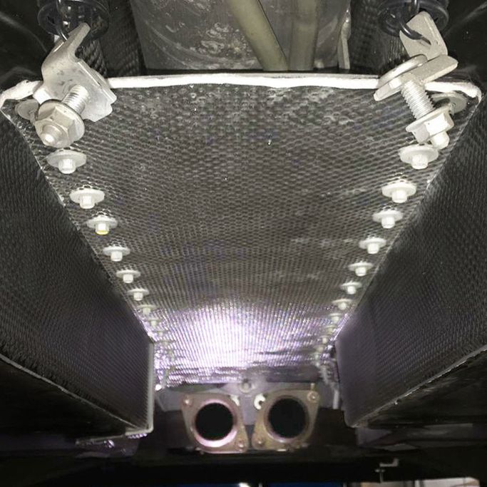 50531, DEI 050531 Transmission Tunnel Shield CORVETTE C6 Transmission Tunnel Side Thermal Shield Kit في الإمارات العربية المتحدة, دبي. Condition - new. Price ⁦600 AED⁩. Photo, seller contacts | AUTO.AE