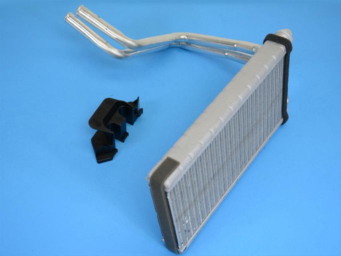 MOP-05191347AC, Mopar Replacement Heater Cores 05191347AC في الإمارات العربية المتحدة, دبي. Condition - new. Price 650 AED. Photo, seller contacts | AUTO.AE
