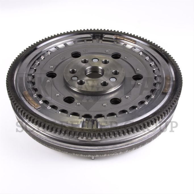 LUK-DMF066, LuK Clutch DMF Flywheels for 2002-2004 FOCUS - 4150258100 in UAE, Dubai. Condition - new. Price 1,360 AED. Photo, seller contacts | AUTO.AE