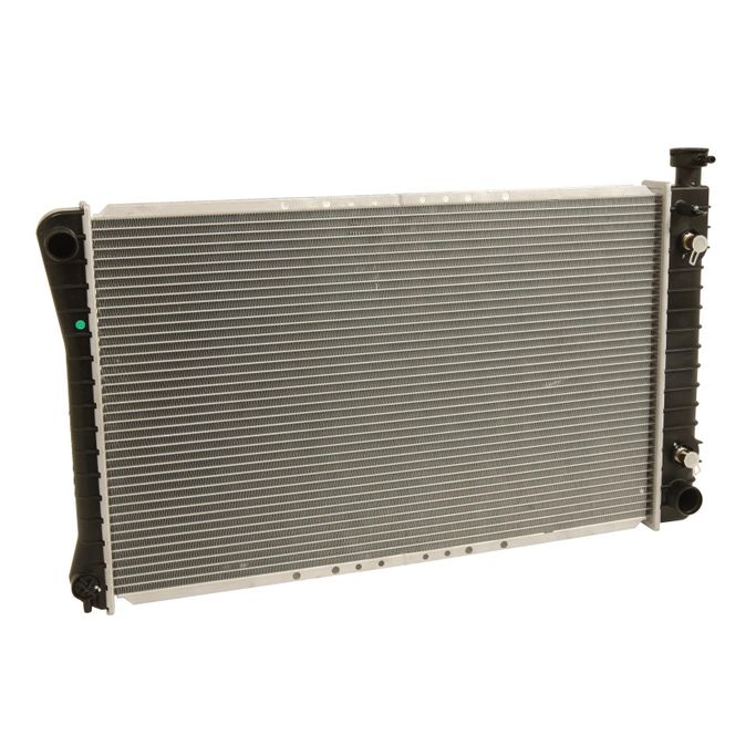 SUM-380550, Summit Racing™ Plastic/Aluminum Radiators SUM-380550 in UAE, Dubai. Condition - new. Price 840 AED. Photo, seller contacts | AUTO.AE