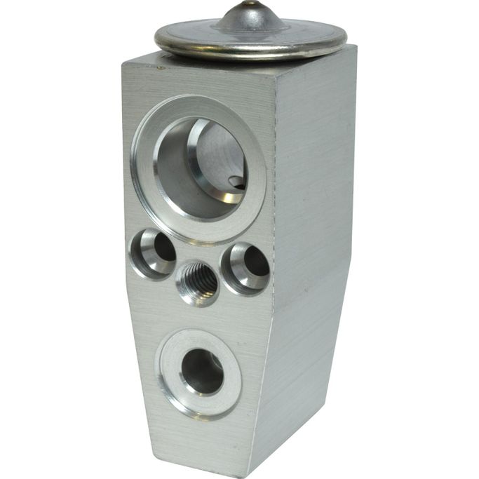 UAC-EX10642C, Universal Air Conditioner Air Conditioning Expansion Valves for 2017-2019 VOLT - EX 10642C في الإمارات العربية المتحدة, دبي. Condition - new. Price 110 AED. Photo, seller contacts | AUTO.AE
