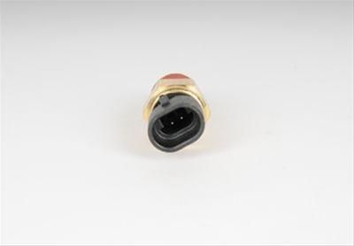 ADO-213-928, ACDelco GM Genuine Parts Engine Coolant Temperature Sensors 15326386 في الإمارات العربية المتحدة, دبي. Condition - new. Price 120 AED. Photo, seller contacts | AUTO.AE