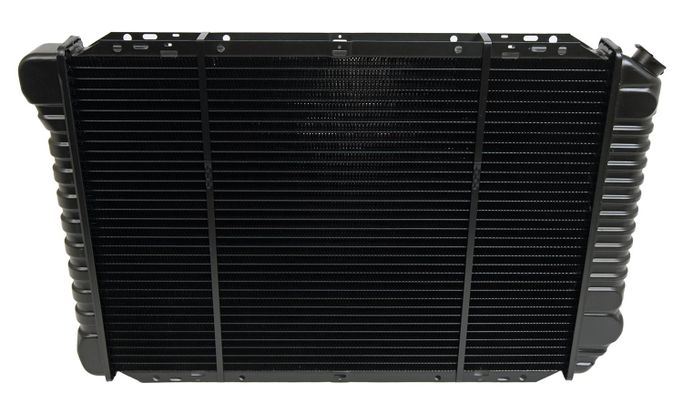 SUM-382035, Summit Racing™ Classic OEM Radiators SUM-382035 в ОАЭ, Дубай. Состояние - новое. Цена 2 150 AED. Фото, контакты продавца | AUTO.AE