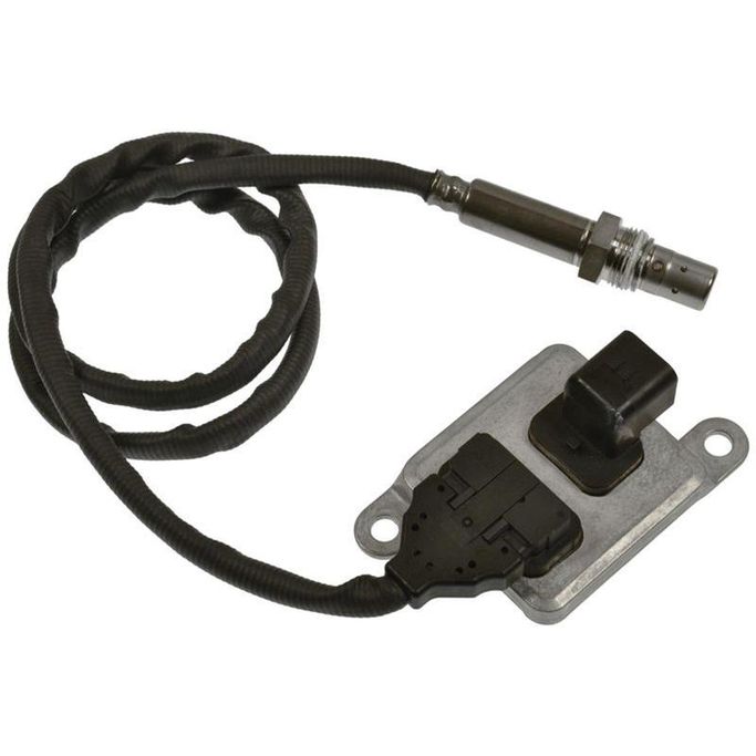 SMP-NOX021, Standard Motor Nitrogen Oxide Sensors NOX021 في الإمارات العربية المتحدة, دبي. Condition - new. Price ⁦980 AED⁩. Photo, seller contacts | AUTO.AE