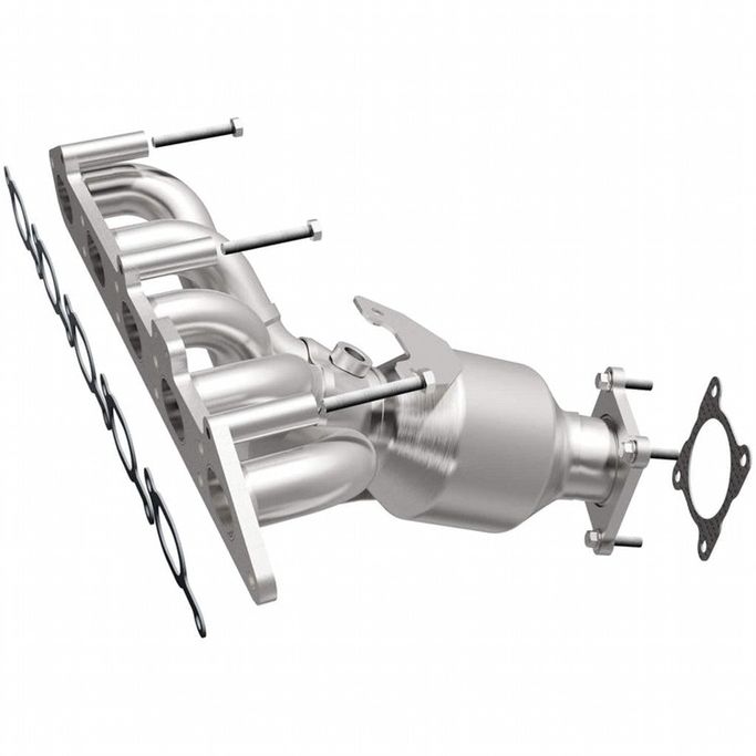 22-138, MAGNAFLOW 22-138 Manifold Catalytic Converter OEM Grade for VOLVO S60 2001-2005 في الإمارات العربية المتحدة, دبي. Condition - new. Price ⁦5,120 AED⁩. Photo, seller contacts | AUTO.AE