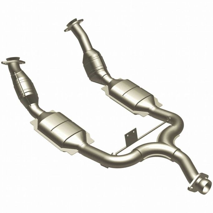 441108, MAGNAFLOW 441108 Catalytic Converter Direct-Fit California Grade for FORD Mustang 1994-1995 in UAE, Dubai. Condition - new. Price ⁦10,550 AED⁩. Photo, seller contacts | AUTO.AE