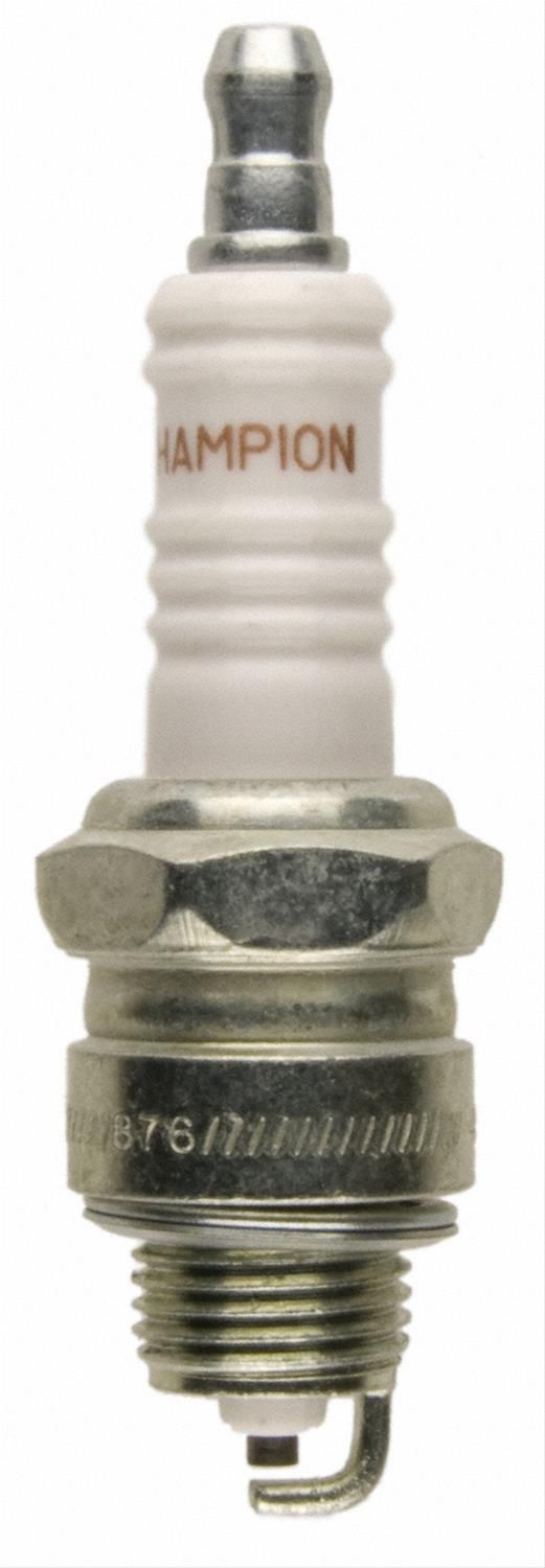 CPN-14, Champion Copper Plus Spark Plugs 14 في الإمارات العربية المتحدة, دبي. Condition - new. Price 40 AED. Photo, seller contacts | AUTO.AE