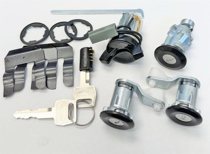 PYC-PY1687RK, PYCL Locks Ignition and Door Lock Cylinder Sets for 1987-1993 MUSTANG - PY1687RK in UAE, Dubai. Condition - new. Price 420 AED. Photo, seller contacts | AUTO.AE